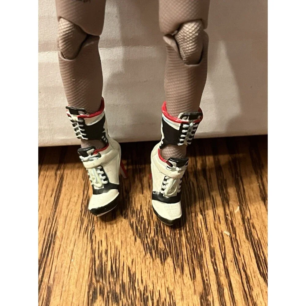 DC Comics Suicide Squad Harley Quinn  Figure 2017